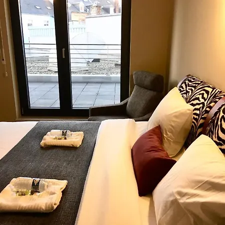 Apartment Spacious Modern Flat 100m2 In The Heart Of The Center *