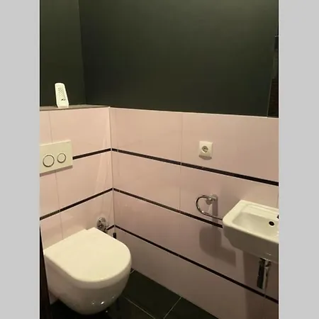 Spacious Modern Flat 100m2 In The Heart Of The Center *